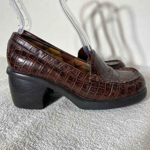 Skechers Shoes - Vintage 90s Skechers Brown Croc Embossed Faux Leather Chunky Heeled Loafers 6.5